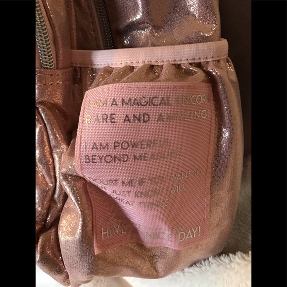 Backpack - Picture 3 of 9